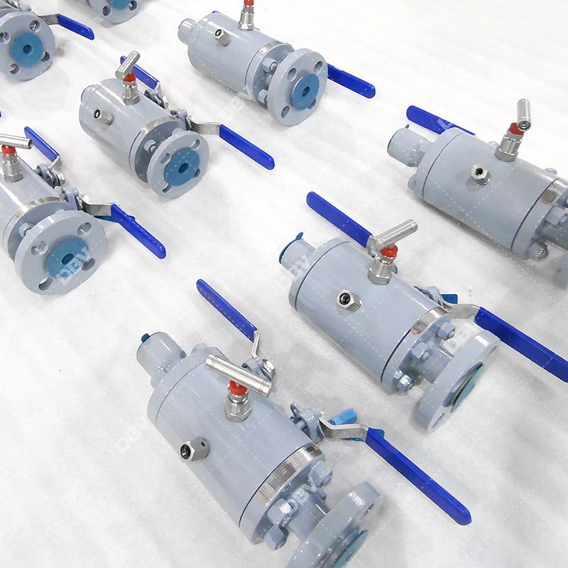 Double block and bleed Valve 3/4 inch Class 600 - Floating ball valves