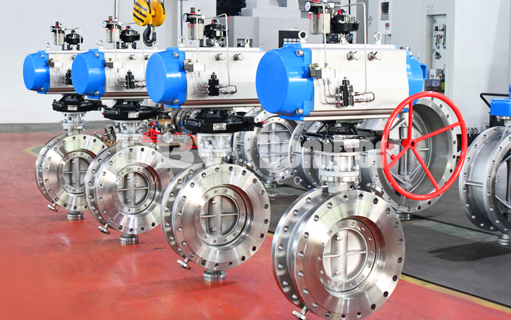 DN350 PN16 Reduced Port Triple Eccentric Insulated Jacketed Pneumatic Butterfly Valve